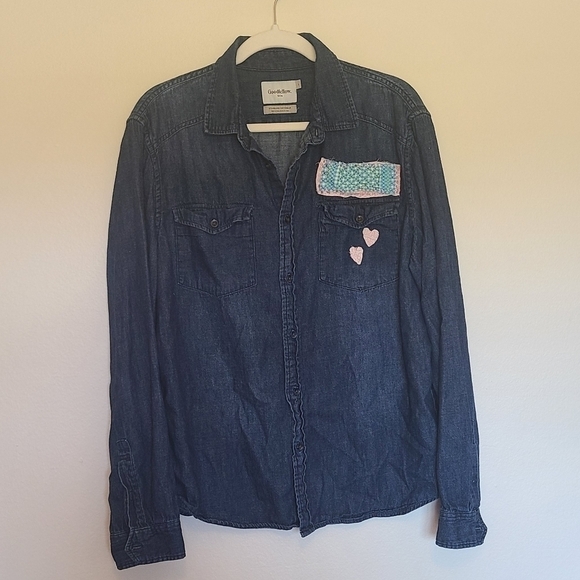 Goodfellow & Co. Denim Cotton Button Down Long Sleeve Shirt with Heart Patches - Picture 1 of 9